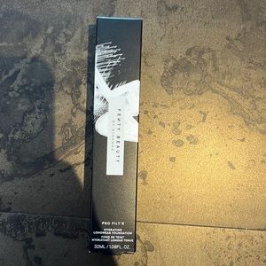 Fenty Beauty pro filtr foundation shade 200